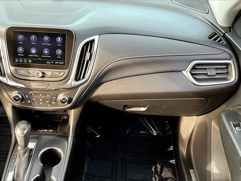Used 2020 Chevrolet Equinox Premier image 27