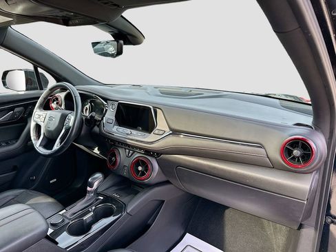 Used 2019 Chevrolet Blazer RS image 30