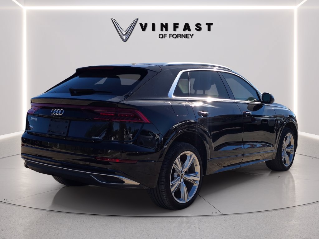 Used 2023 Audi Q8 Premium w/ Convenience Package AWD/4WD image 5