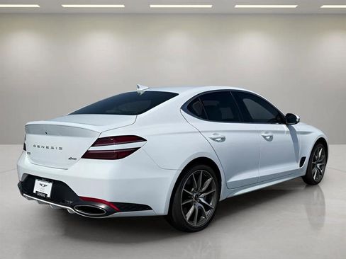 New 2025 Genesis G70 2.5T image 3