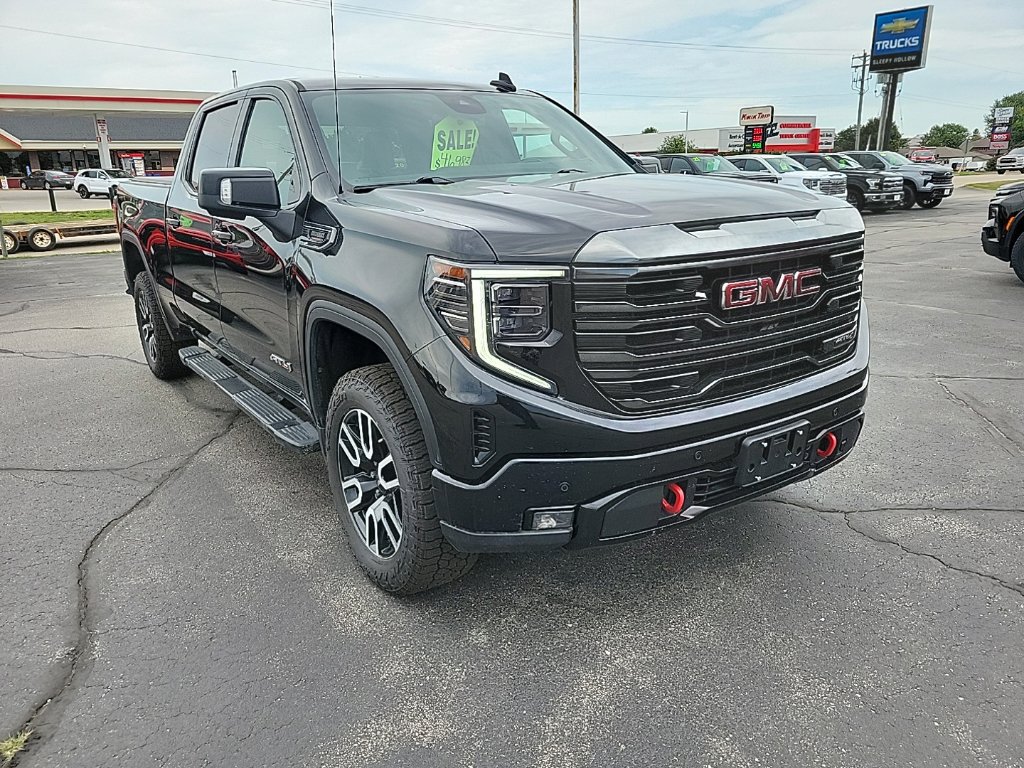 Used 2023 GMC Sierra 1500 AT4 AWD/4WD image 3