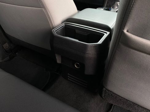 Used 2025 Toyota Tacoma TRD Off-Road image 28