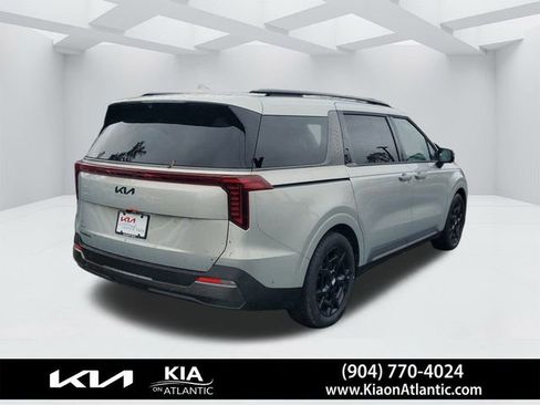 New 2026 Kia Carnival SX Prestige FWD image 2