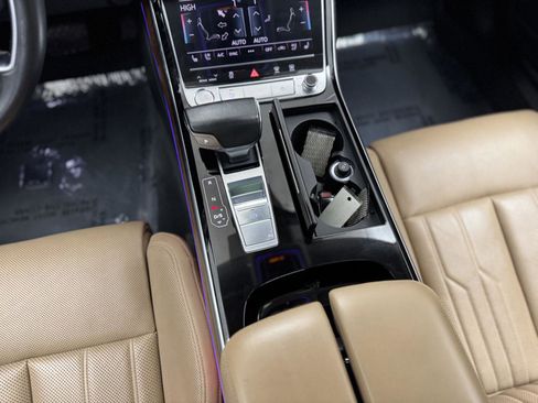 Used 2019 Audi A8 L 3.0T w/ Luxury Package image 33