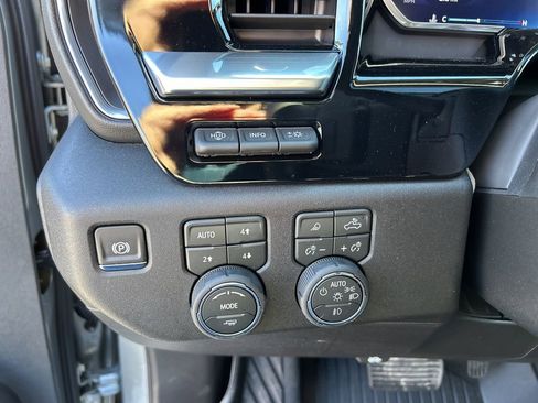 New 2026 Chevrolet Silverado 1500 LTZ image 24