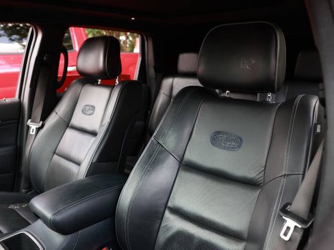 Used 2020 Jeep Grand Cherokee Overland RWD image 20