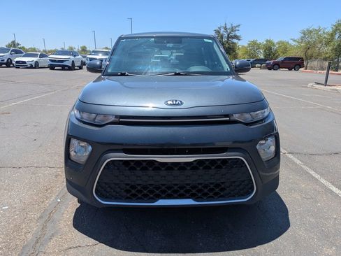 Used 2021 Kia Soul LX FWD image 3