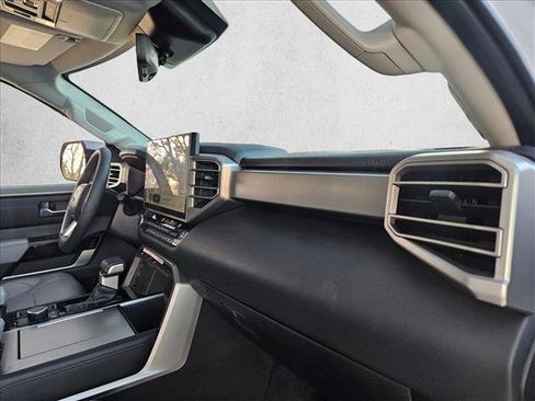 Used 2024 Toyota Sequoia Limited image 26