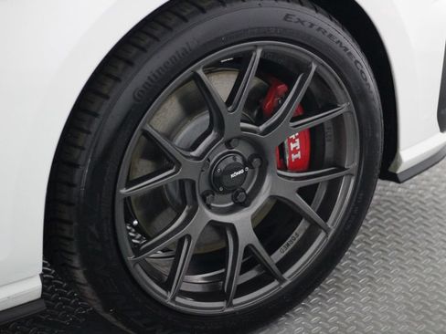 Used 2019 Volkswagen GTI SE FWD image 59