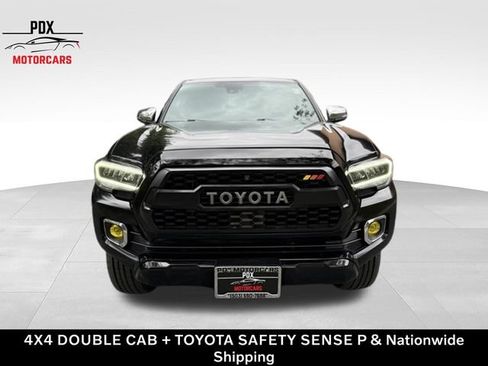 Used 2021 Toyota Tacoma Limited AWD/4WD image 11