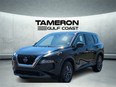 Used 2023 Nissan Rogue S image 1