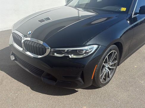 Used 2020 BMW 330i Sedan w/ Premium Package image 8