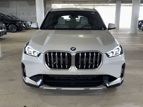 New 2026 BMW X1 xDrive28i w/ Convenience Package AWD/4WD image 2