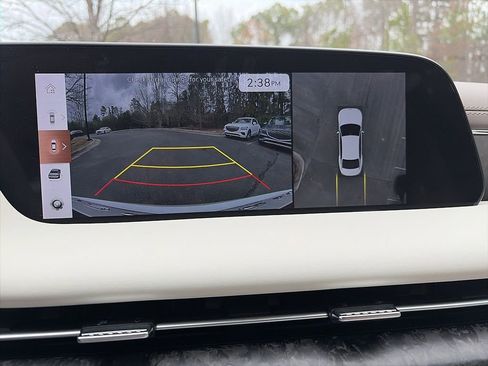 Used 2025 Genesis G90 3.5T image 11