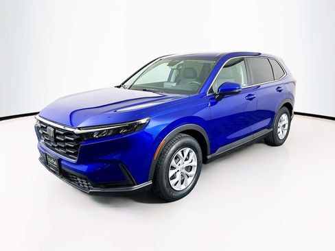 Used 2024 Honda CR-V LX image 3