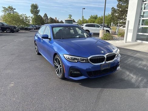 Used 2019 BMW 330i xDrive Sedan w/ M Sport Package AWD/4WD image 7