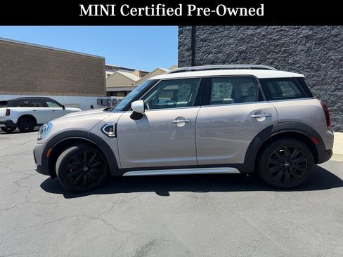 Used 2023 MINI Cooper Countryman S w/ Signature Upholstery Package FWD image 2