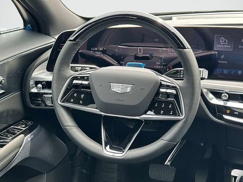 New 2026 Cadillac Lyriq Premium Luxury AWD/4WD image 5