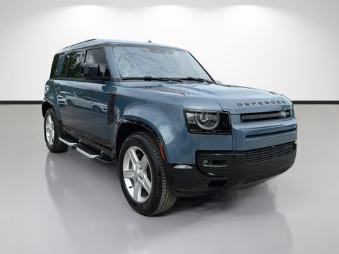 Used 2022 Land Rover Defender 110 X-Dynamic SE AWD/4WD image 7