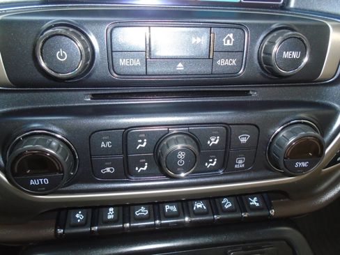 Used 2018 GMC Sierra 1500 Denali w/ Denali Ultimate Package image 57