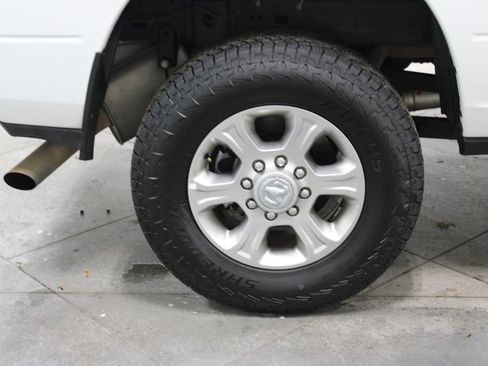 Used 2024 RAM 2500 Big Horn image 53