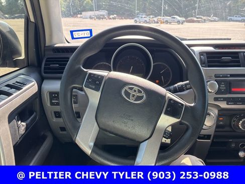 Used 2012 Toyota 4Runner SR5 image 12
