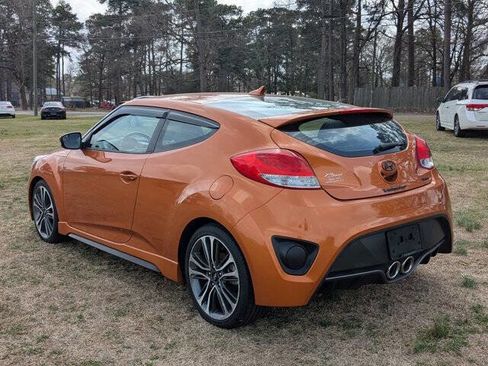 Used 2016 Hyundai Veloster Turbo image 5