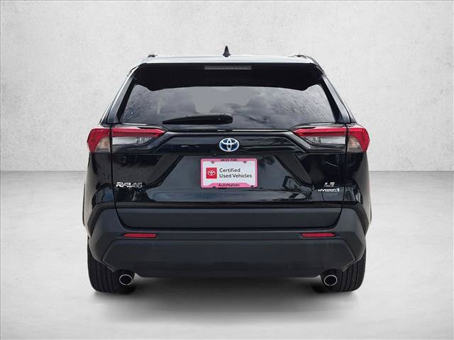 Used 2024 Toyota RAV4 LE AWD/4WD image 7