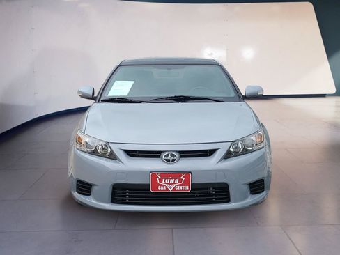Used 2013 Scion tC FWD image 8