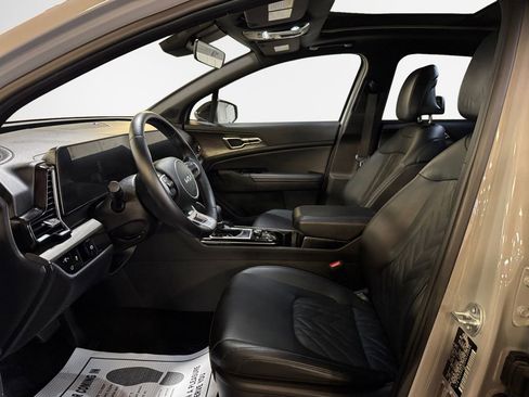 Certified 2023 Kia Sportage X-Line w/ X-Line Premium Package image 12