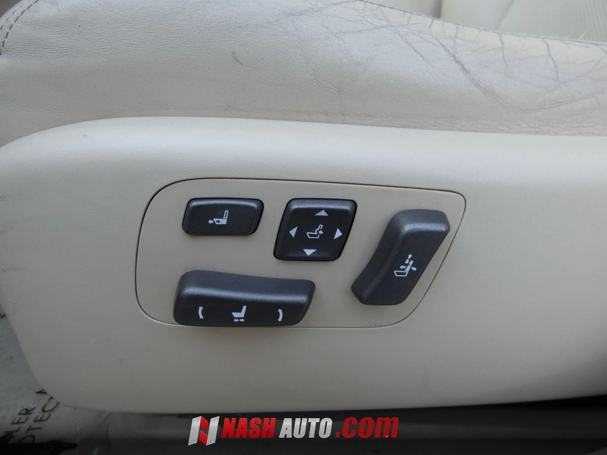 Used 2012 Lexus LS 460 w/ Luxury Value Edition RWD image 51