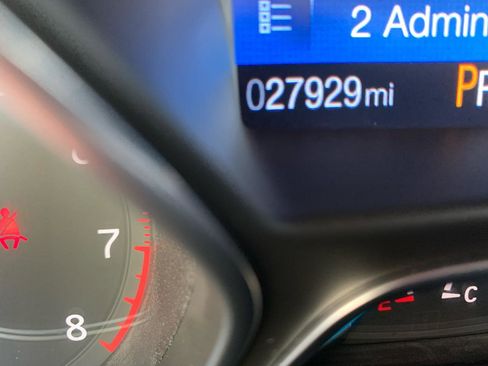 Used 2018 Ford Focus SE FWD image 26