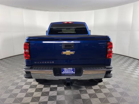 Used 2018 Chevrolet Silverado 2500 W/T w/ WT Convenience Package image 6