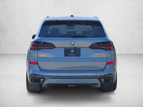 New 2026 BMW X5 xDrive40i w/ M Sport Package image 6
