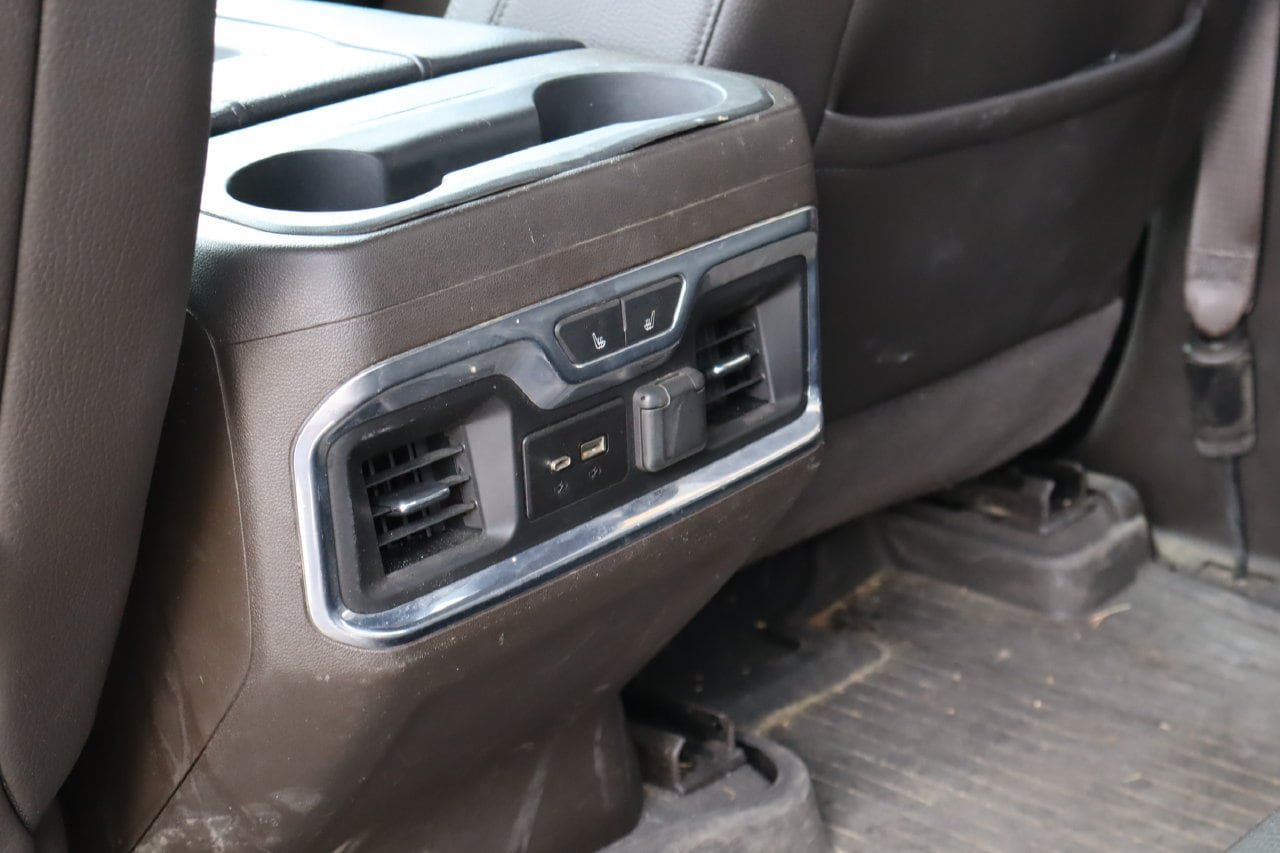 Used 2021 GMC Sierra 2500 Denali w/ Technology Package AWD/4WD image 18