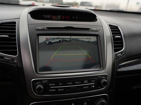 Used 2014 Kia Sorento SX w/ 3rd Row Package image 29