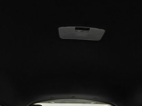 Used 2019 Toyota C-HR XLE FWD image 17