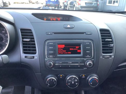 Used 2016 Kia Forte LX image 20