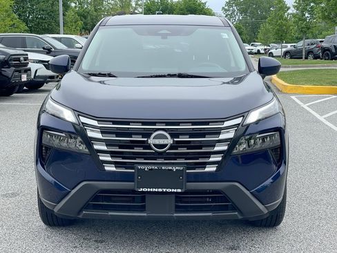 Used 2025 Nissan Rogue SV AWD/4WD image 12