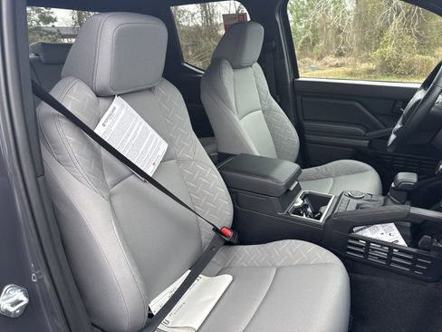 New 2025 Toyota Tacoma SR5 RWD image 32