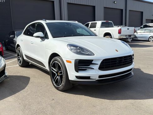 Used 2021 Porsche Macan S AWD/4WD image 2