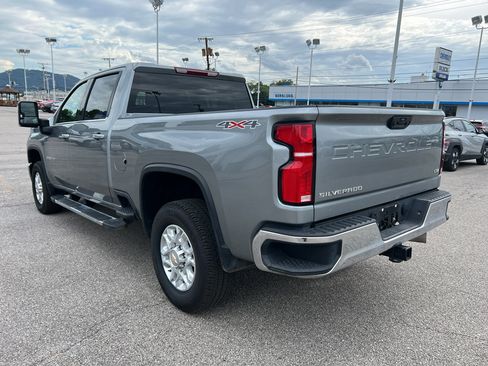 Used 2026 Chevrolet Silverado 2500 LTZ AWD/4WD image 7