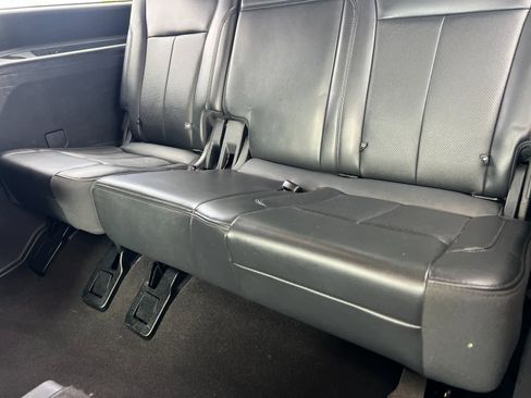 Used 2024 Ford Expedition XLT RWD image 16