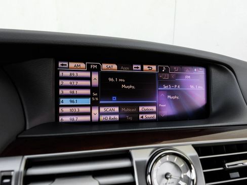 Used 2014 Lexus LS 460 image 32