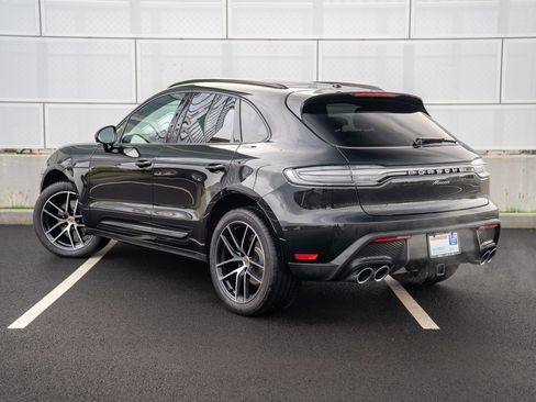 Used 2025 Porsche Macan image 3