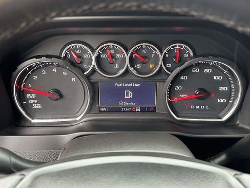 Used 2022 Chevrolet Silverado 1500 LT AWD/4WD image 13