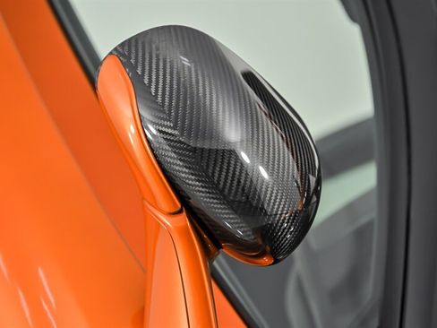Used 2018 McLaren 720S Performance RWD image 8