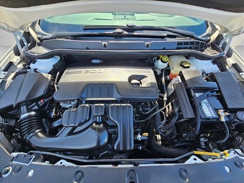 Used 2017 Buick Verano Sport Touring image 26