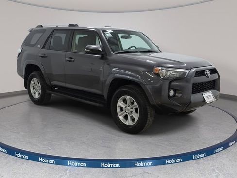 Used 2019 Toyota 4Runner SR5 Premium image 4