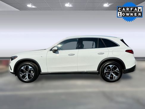 Certified 2025 Mercedes-Benz GLC 350e 4MATIC image 2